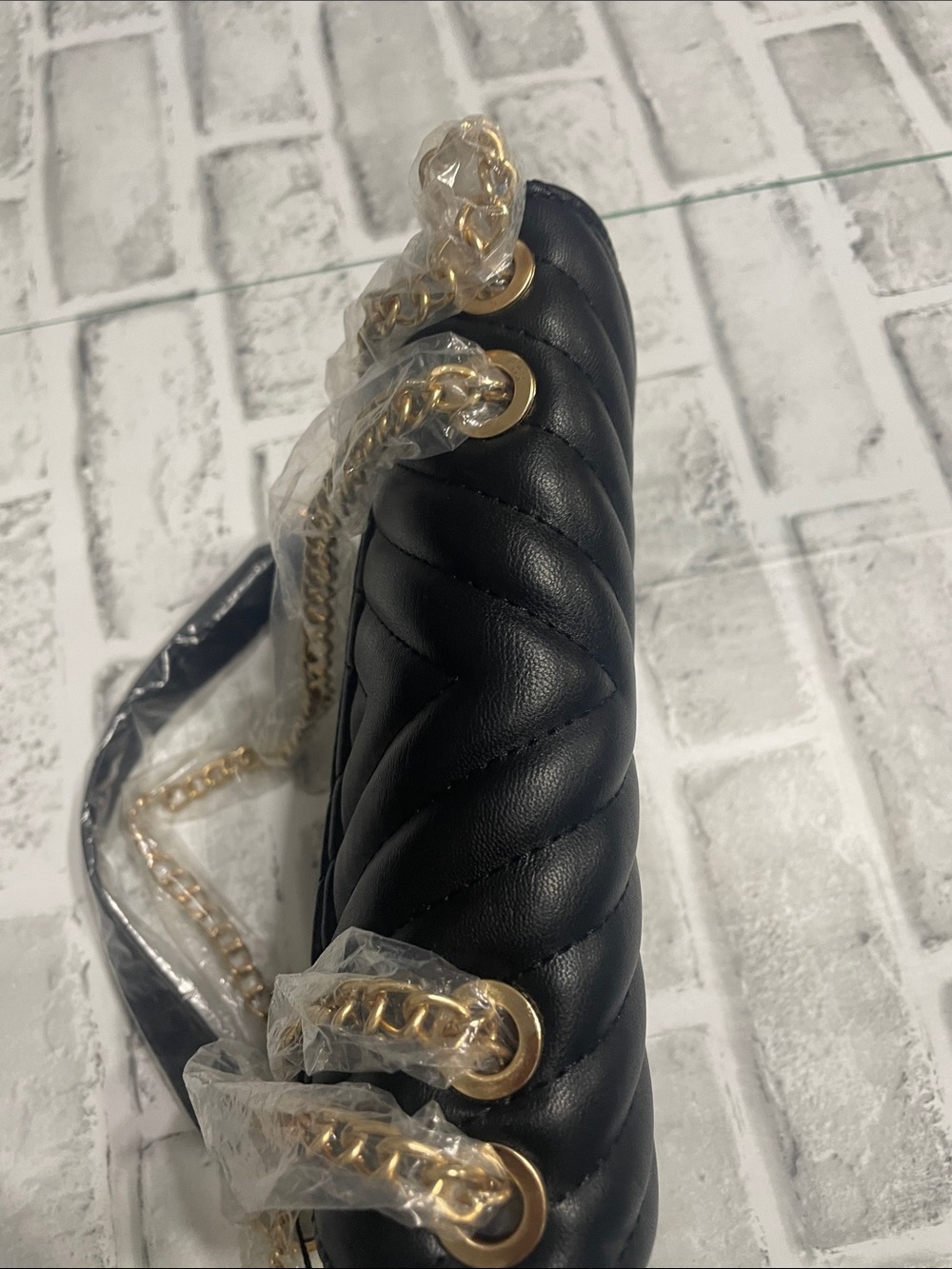Badgley Mischka Black Quilted Crossbody Bag with Gold Chain. NWT. PVC. - Picture 6 of 11